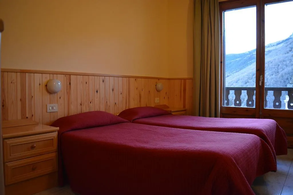 Inn Hostal La Neu Castellar De N'Hug