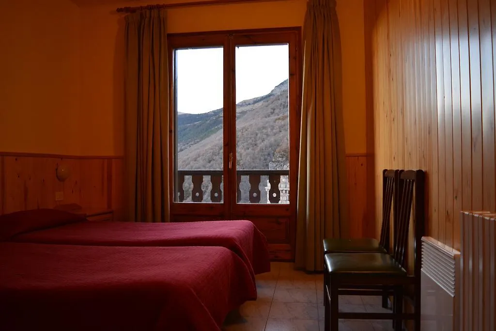 Hostal La Neu Castellar De N'Hug España